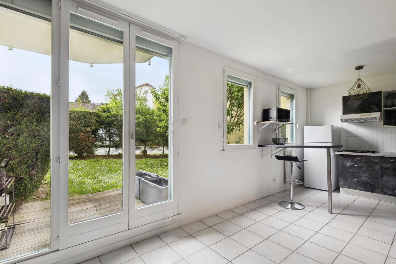 Apartamento Le Glatigny- Chesnay Le Chesnay  Exterior foto